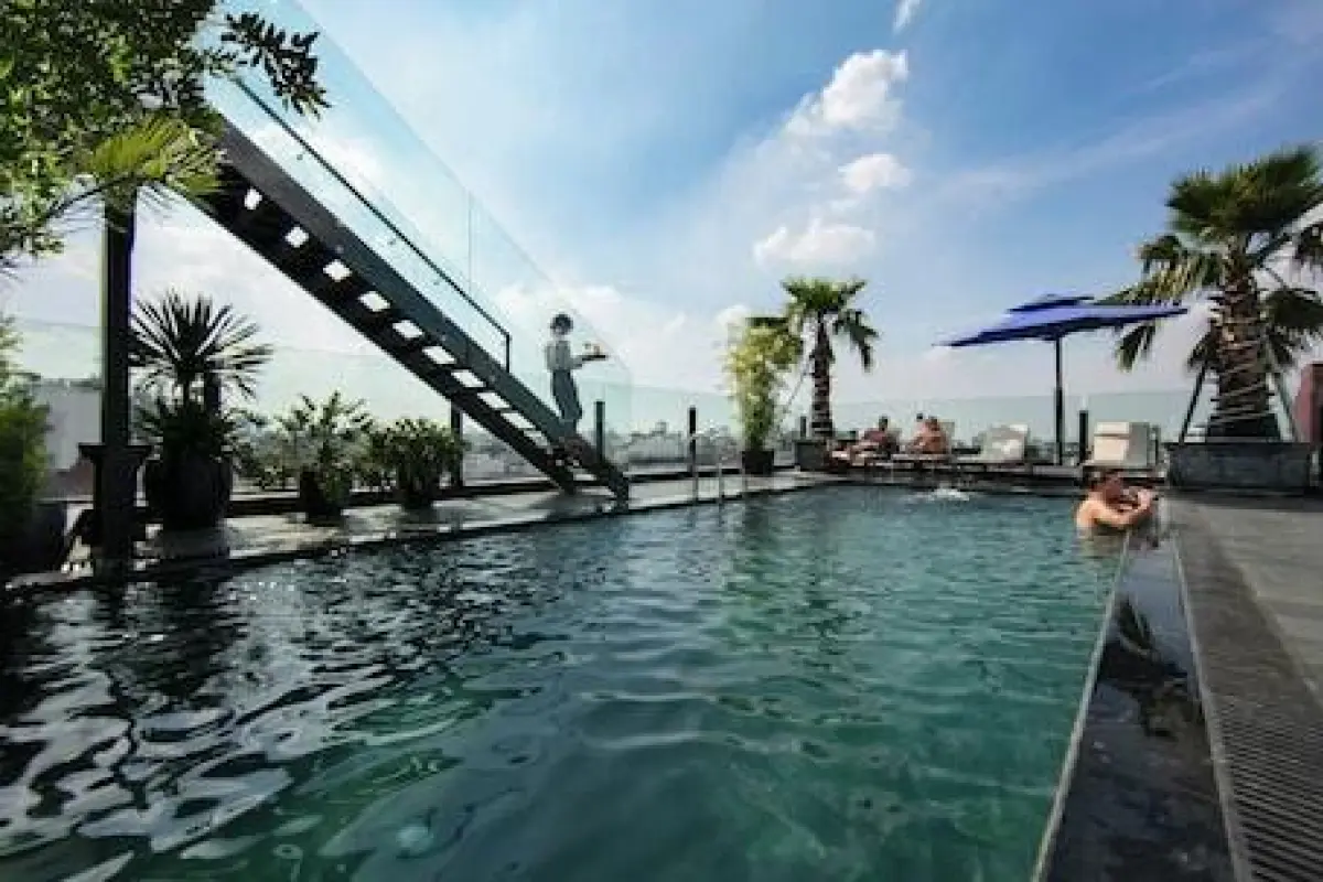 MAY DE VILLE Crown Hotel in Hanoi, Vietnam
