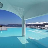 Acroterra Rosa Luxury Suites & Spa in Santorini, Greece