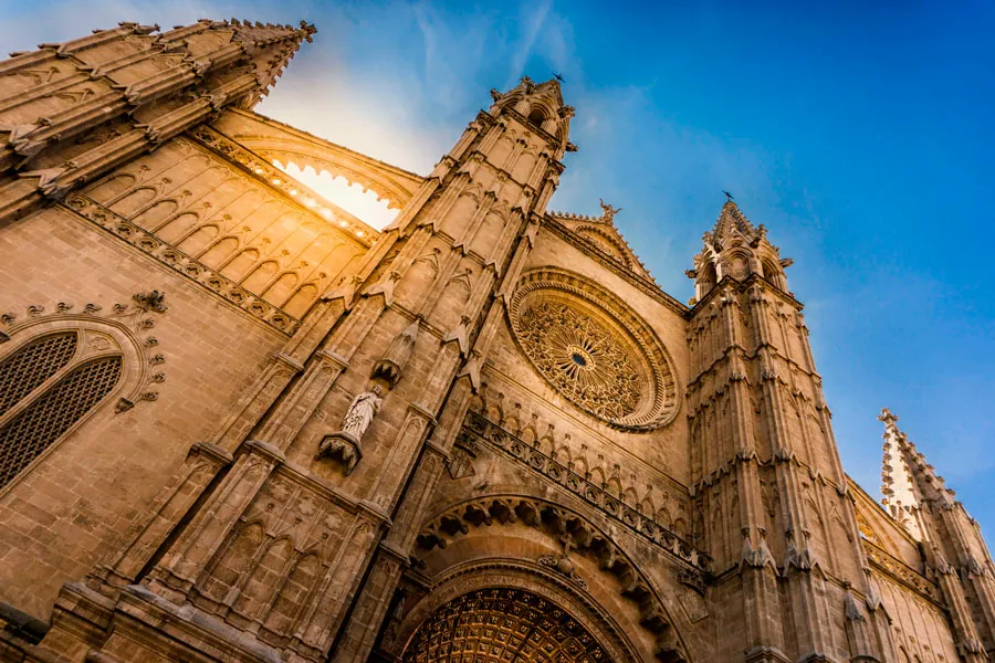 Palma de Mallorca: A Perfect Blend of Sun, Culture, and Charm